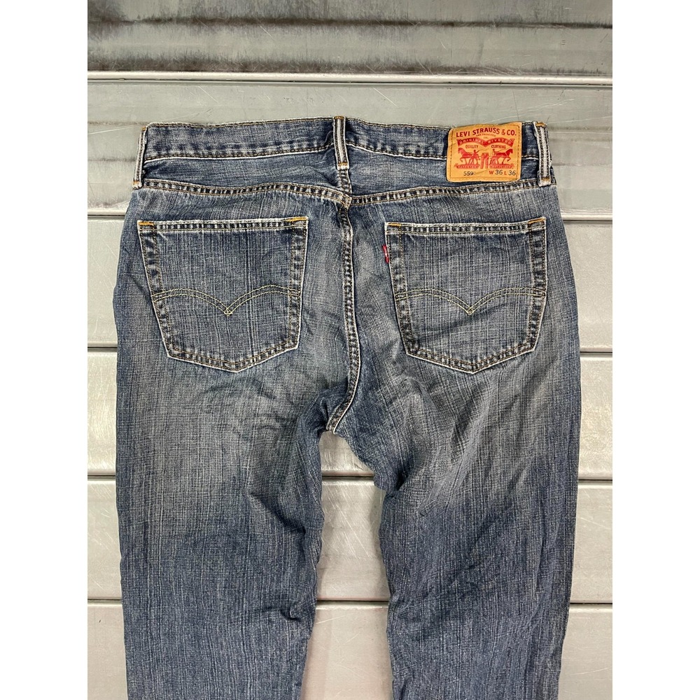 Levis 559 Jeans Mens 36X35 Blue Medium Wash Denim Relaxed Straight 100% Cotton - Picture 12 of 16